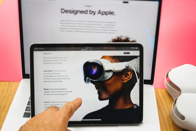 مقدمو خدمات تعلم مهنية معتمدون من شركة آبل